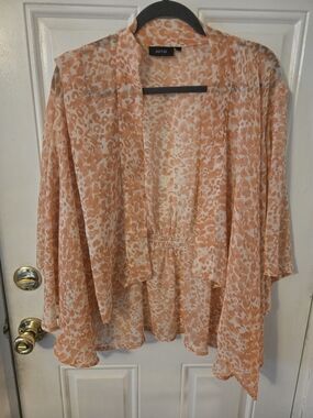 Apt. 9 Peach Animal Print Open Front Layering Top